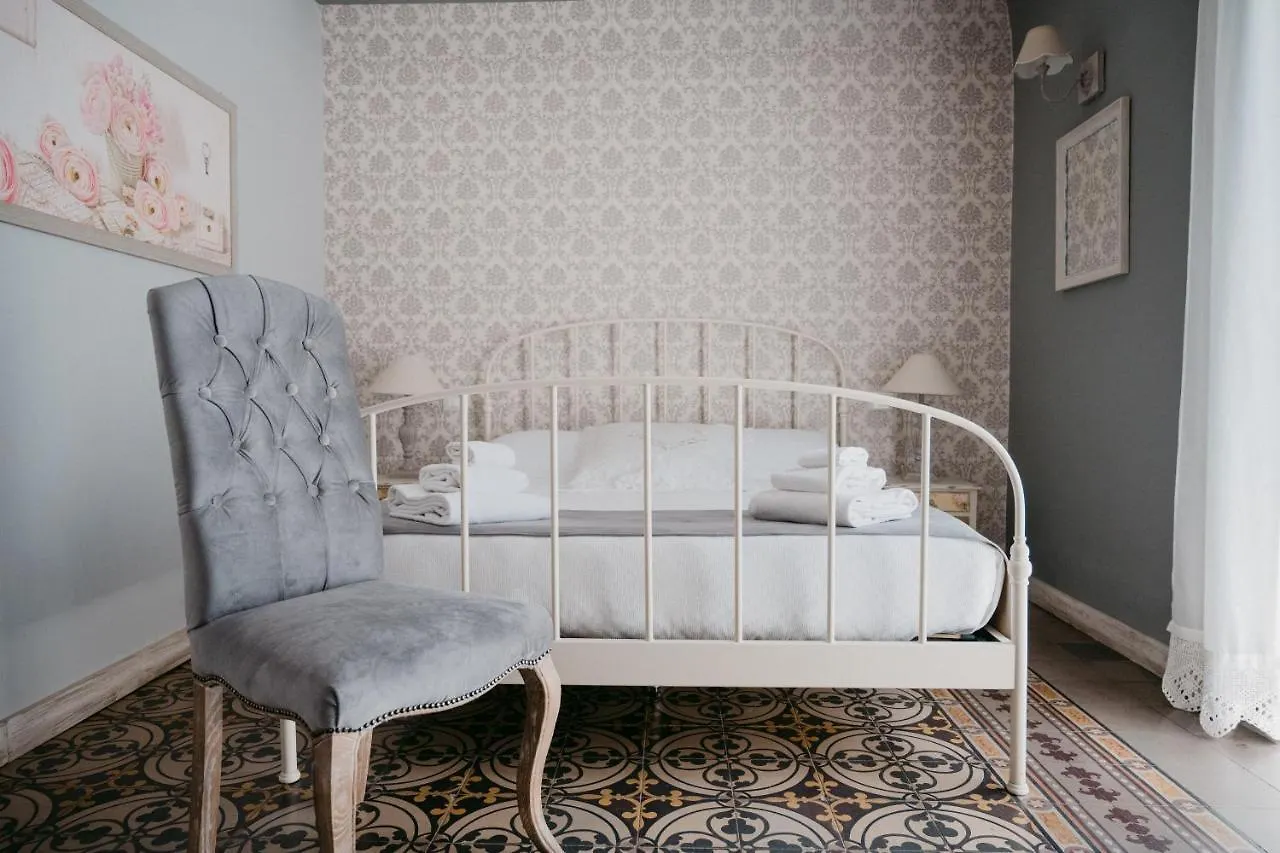 La Casa Di Alma Luxury Rooms Catânia