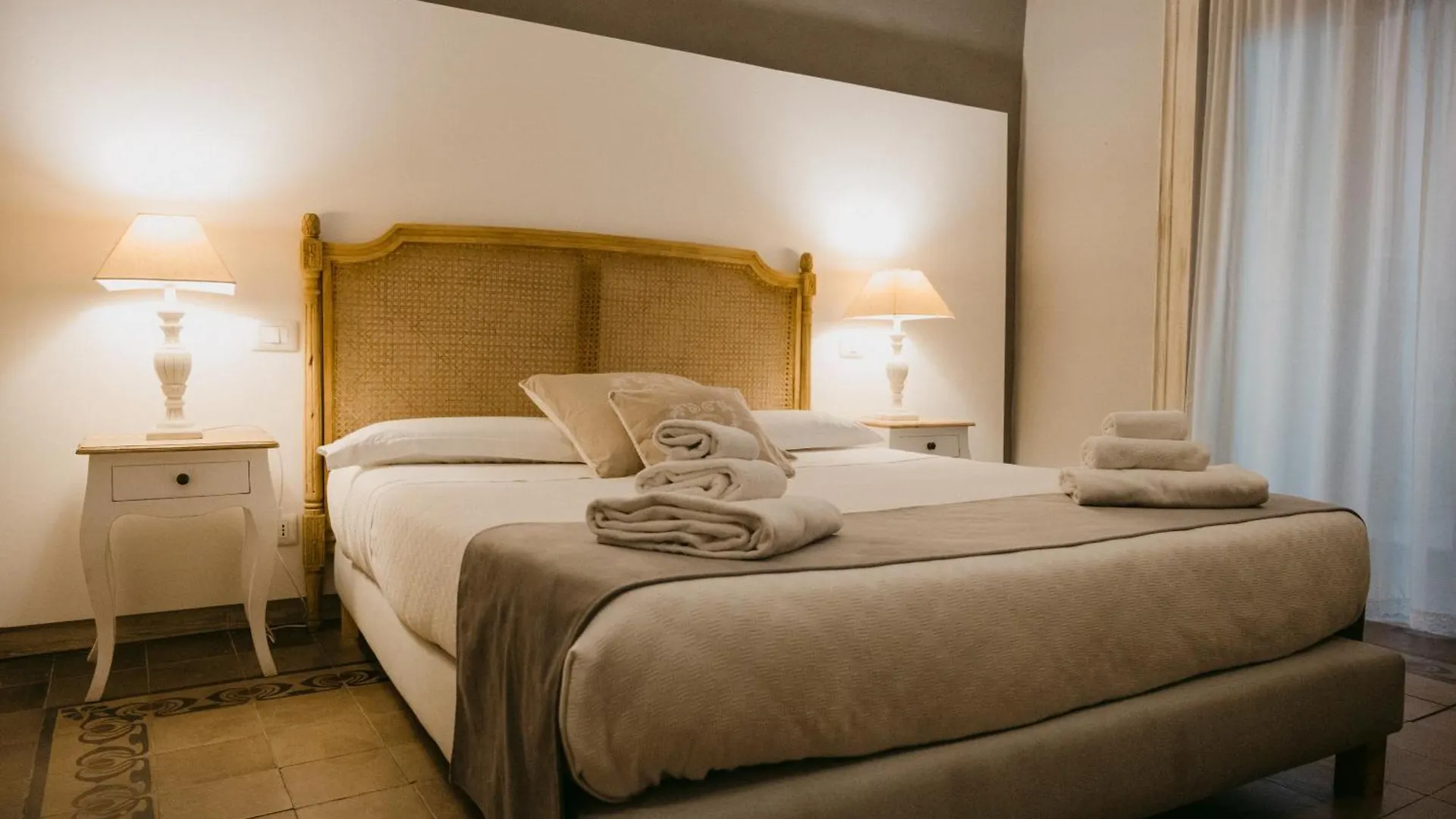 La Casa Di Alma Luxury Rooms Catânia Alojamento de Acomodação e Pequeno-almoço