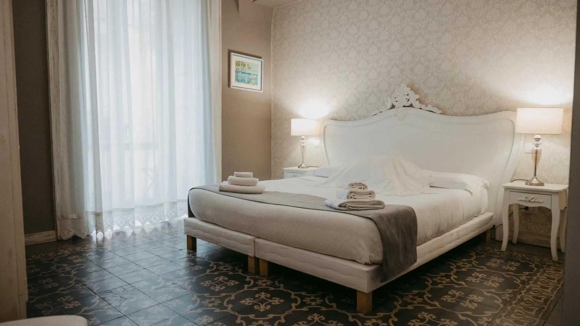 La Casa Di Alma Luxury Rooms Catânia